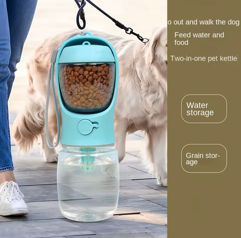 Portable dog/cat water bottle